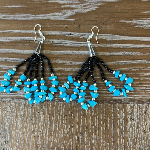 Navajo Handmade Beaded Turquoise Earrings - Picture 4 of 6